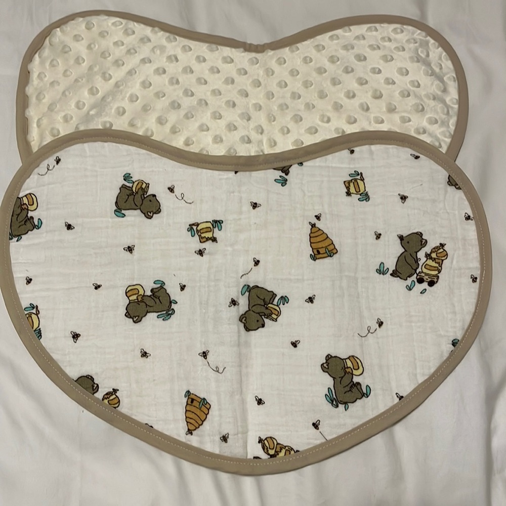 Honey bears small baby burp cloth